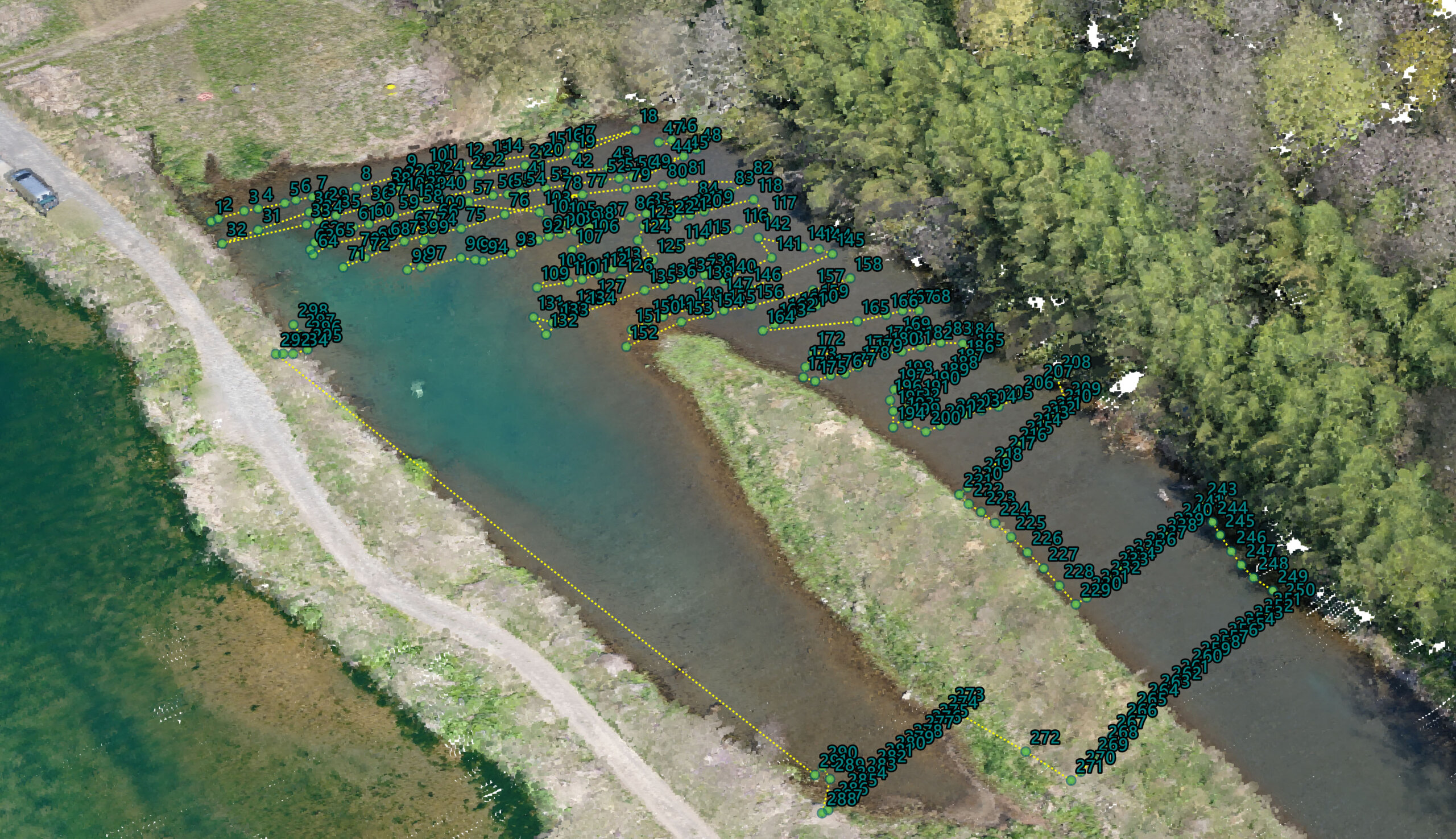 点群データと河床GNSS比較